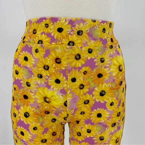 Zara NWT Bright Yellow Sunflower Print Biker Style Shorts, Small - Picture 8 of 16